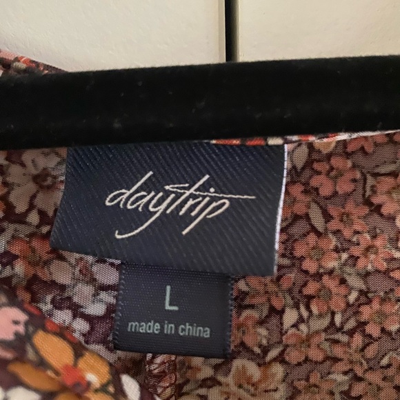 Daytrip top - Picture 2 of 2